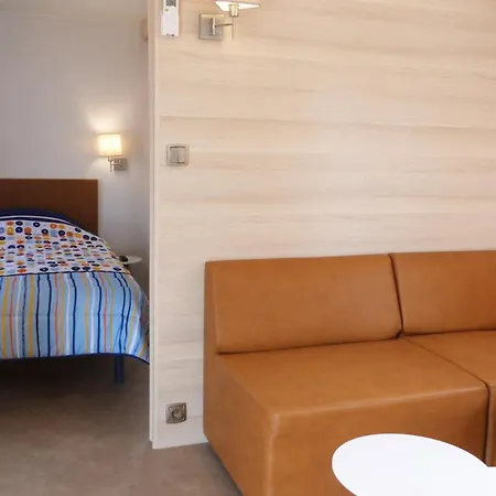 Camping Le Mediterranee Hyeres Room photo